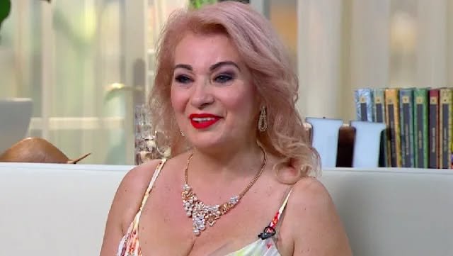 👀 Meglepő fotó: Kiszel Tünde tanárként – így láthattuk régen! 👉 Link a kommentekben