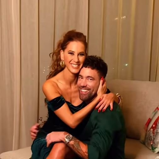 📽️ Érzelmekkel teli évzáró: Mikes Anna kisfilmjében többször feltűnik Krausz Gábor 😍 👇 A videót a hozzászólásoknál nézheted meg!