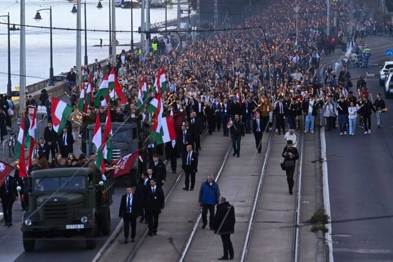 🚨😱 RENDKÍVÜLI! Brutális tömeg tombol Budapest utcáin – nem tűrnek tovább! 🔥👀 👇 Nézd meg a részleteket a kommenteknél!
